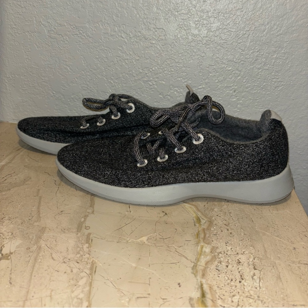 Allbirds Wool Runners Sneakers Charcoal Gray White Sole Womens Size 10